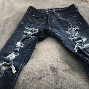 AE Destroyed Jeans
